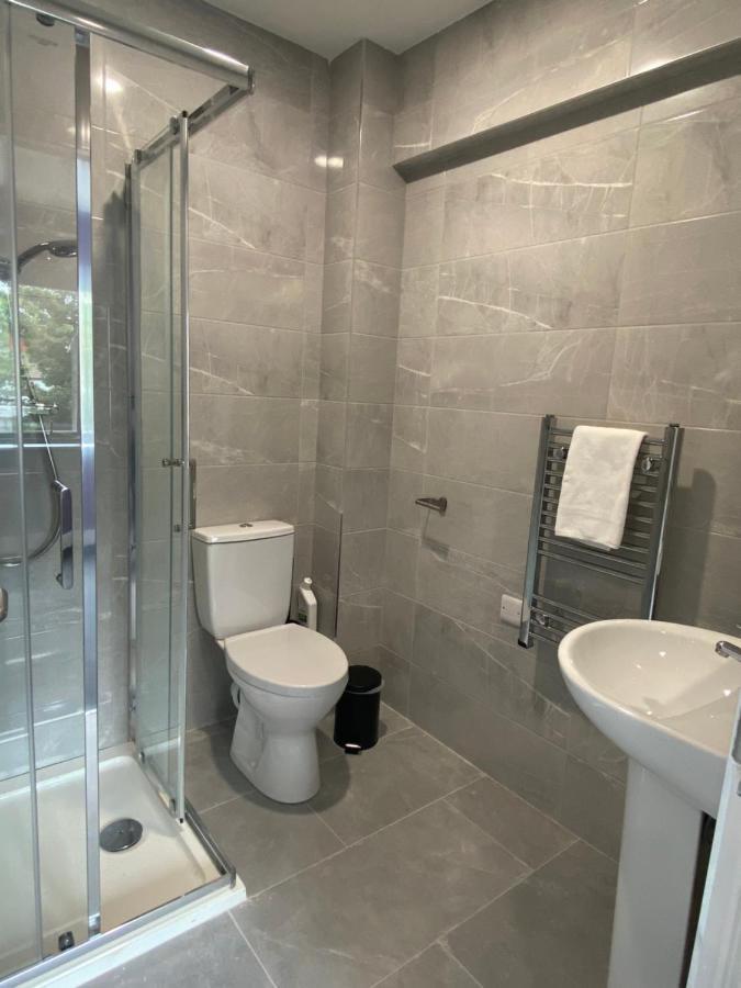 Madison House Apart otel Galway Dış mekan fotoğraf